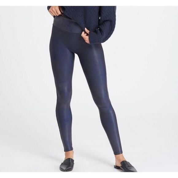 Spanx Faux Leather Leggings High Waisted Smoothing Sleek Dark Blue Size Large - Picture 1 of 9